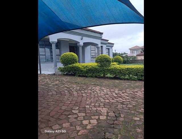 3 BEDROOM HOUSE FOR SALE IN TSWINGA